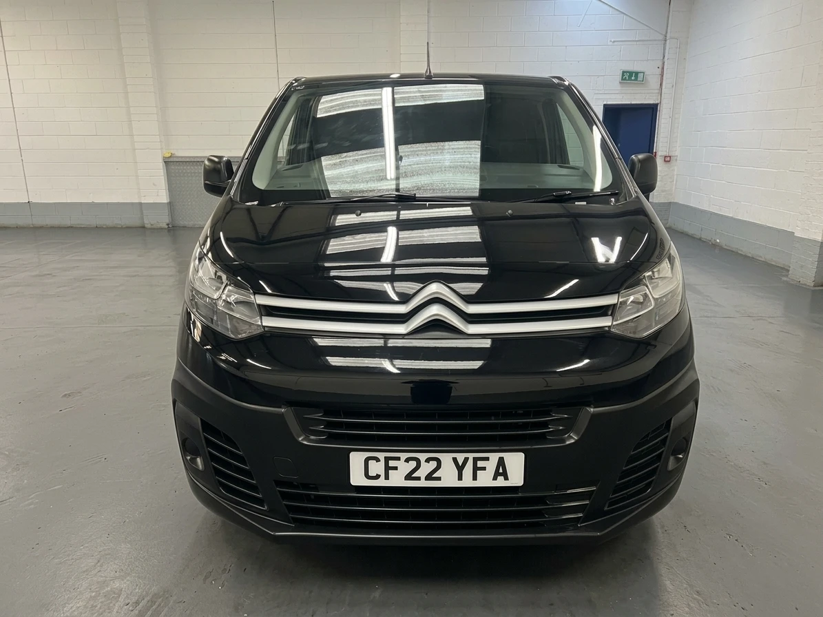 2022 Citroen Dispatch Panel Van — front view