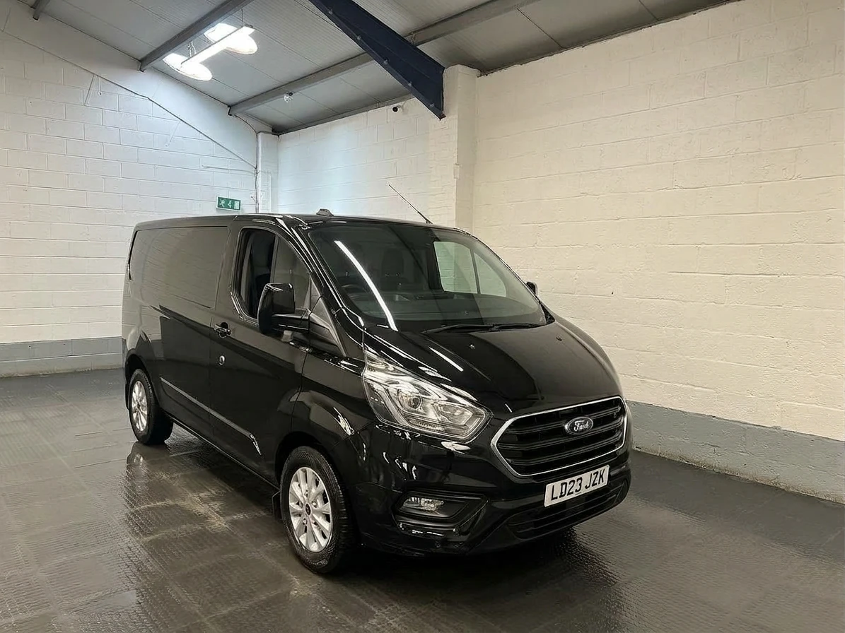 2023 Ford Transit Custom Panel Van — front three-quarter view