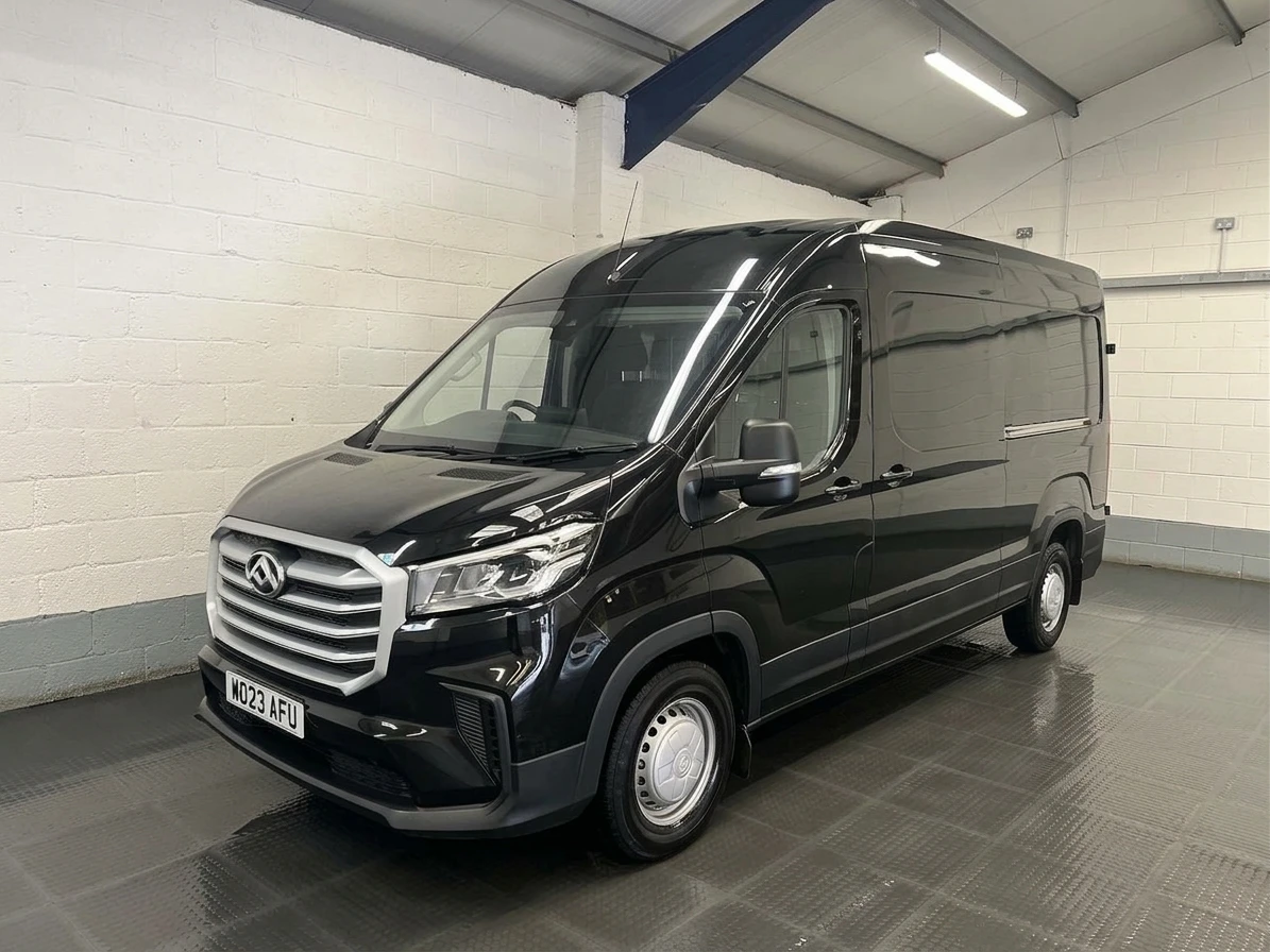 2023 Maxus Deliver 9 High Roof Panel Van — front three-quarter view