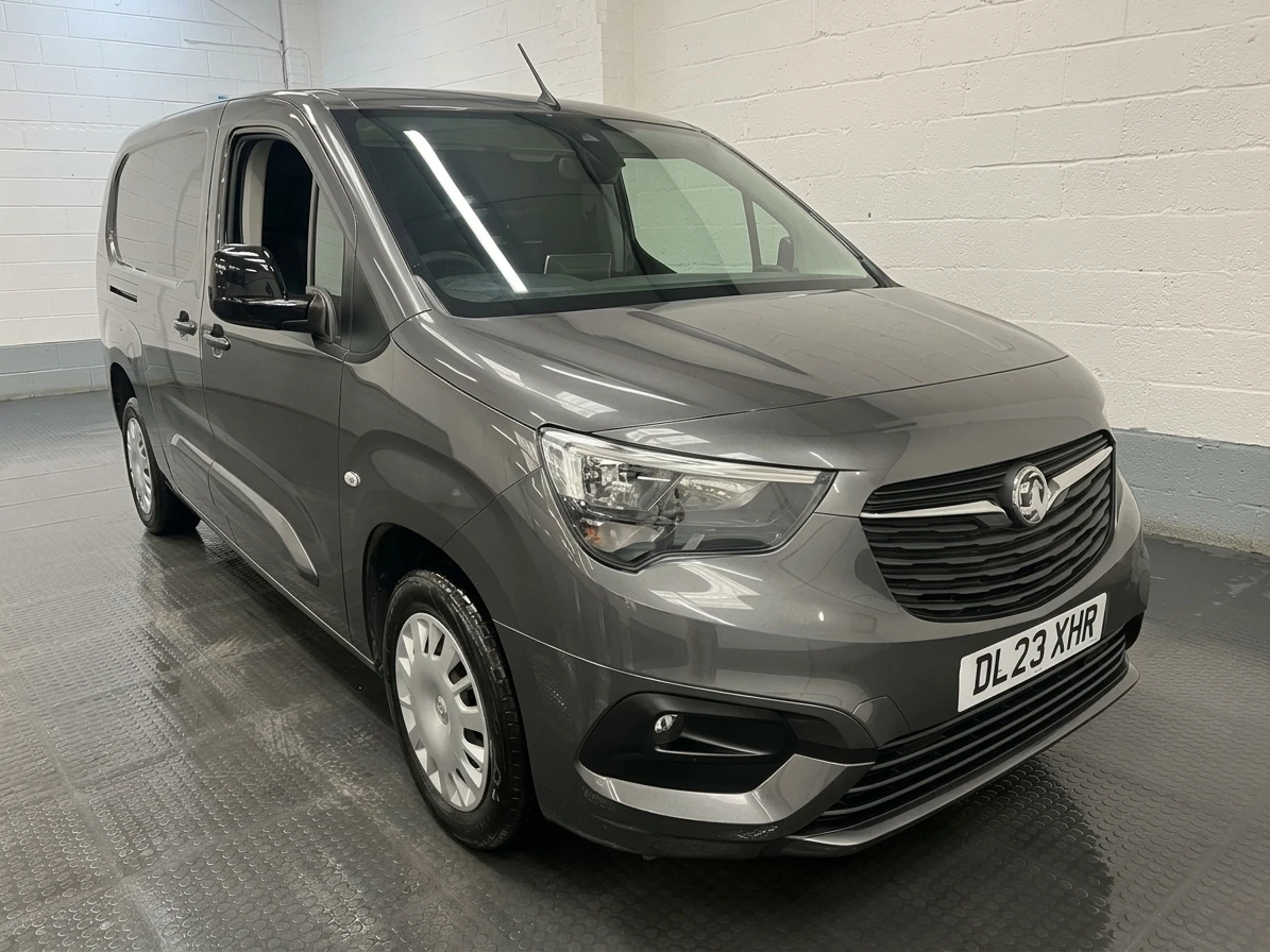 2023 Vauxhall Combo Panel Van — front three-quarter view