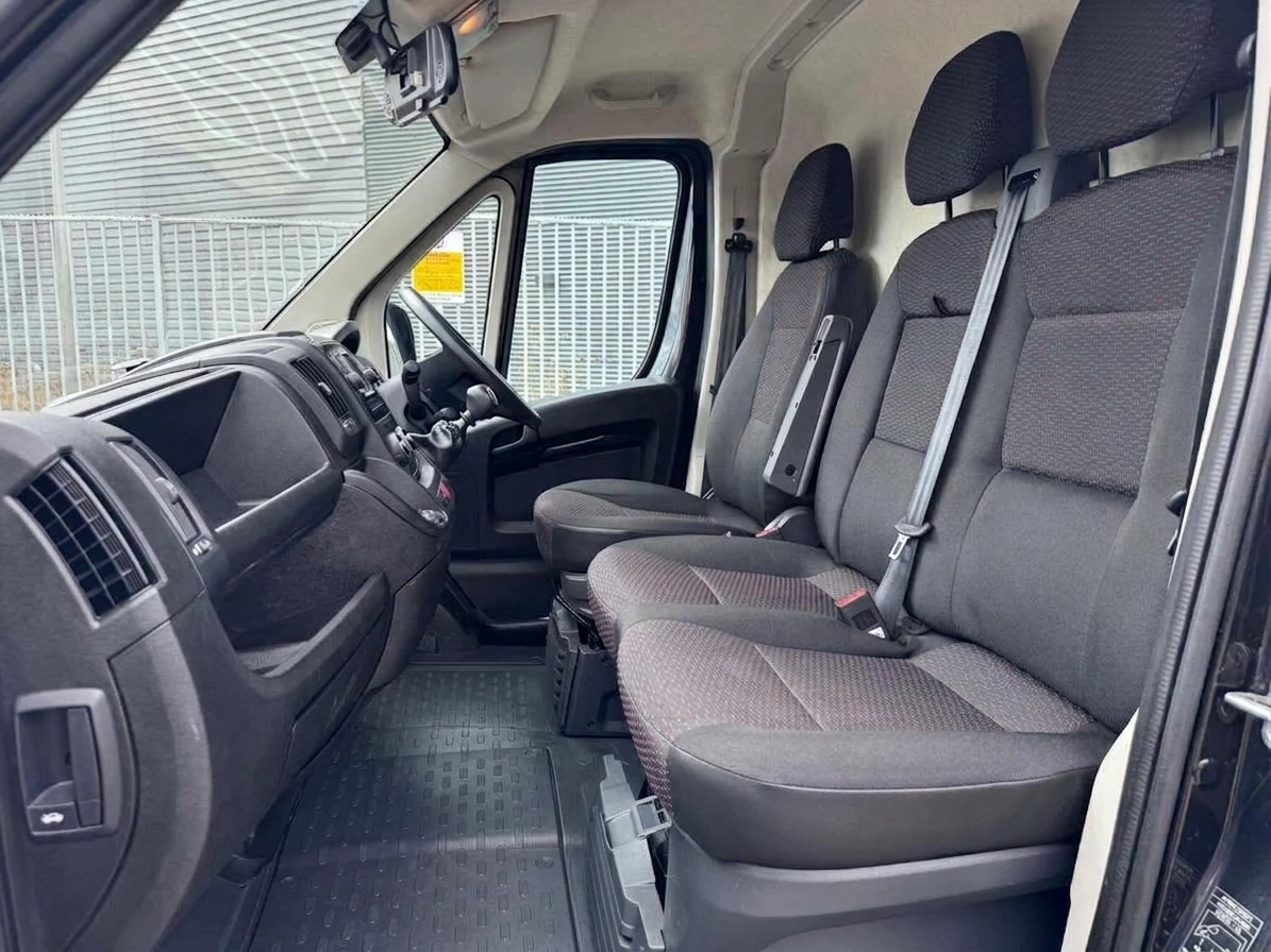 2022 Citroen Relay High Roof Panel Van — cab interior
