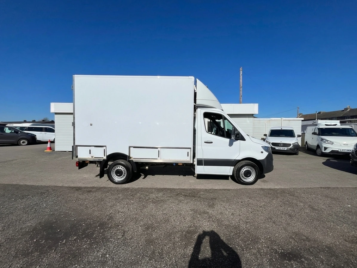2023 Mercedes-Benz Sprinter Refrigerated/Fridge Van — side view