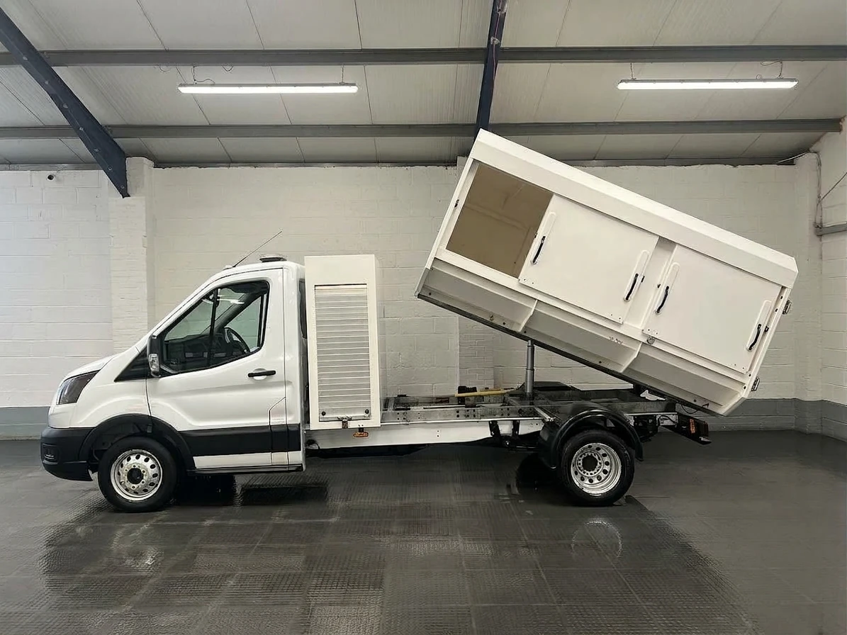 2020 Ford Transit Tipper Van — side view