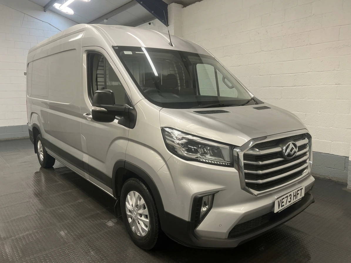 2024 Maxus Deliver 9 High Roof Panel Van — front three-quarter view