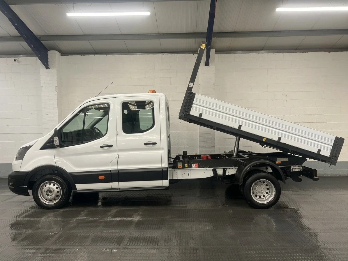 2023 Ford Transit Double Cab Tipper Van — side view