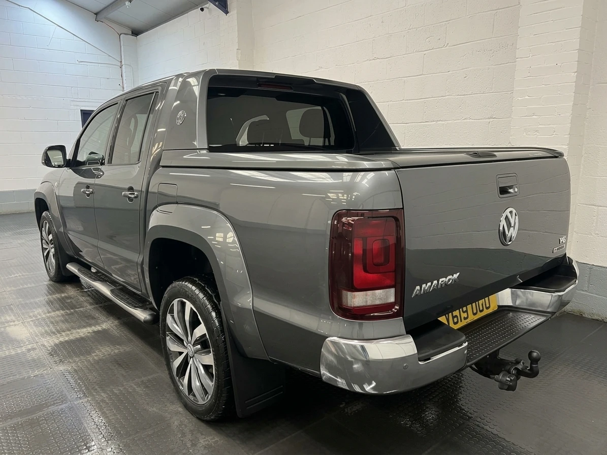 2019 Volkswagen Amarok Double Cab PickUp Van — rear three-quarter view