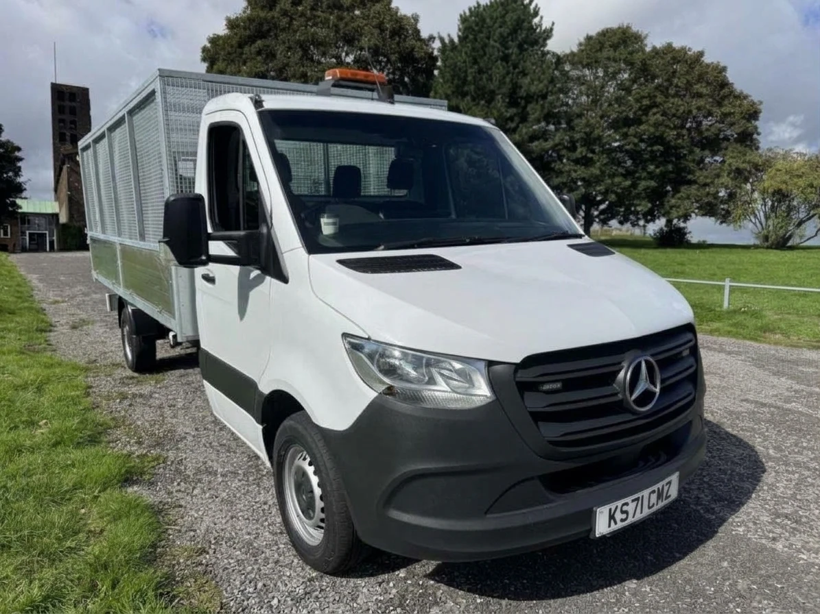 2022 Mercedes-Benz Sprinter Tipper Van — front three-quarter view