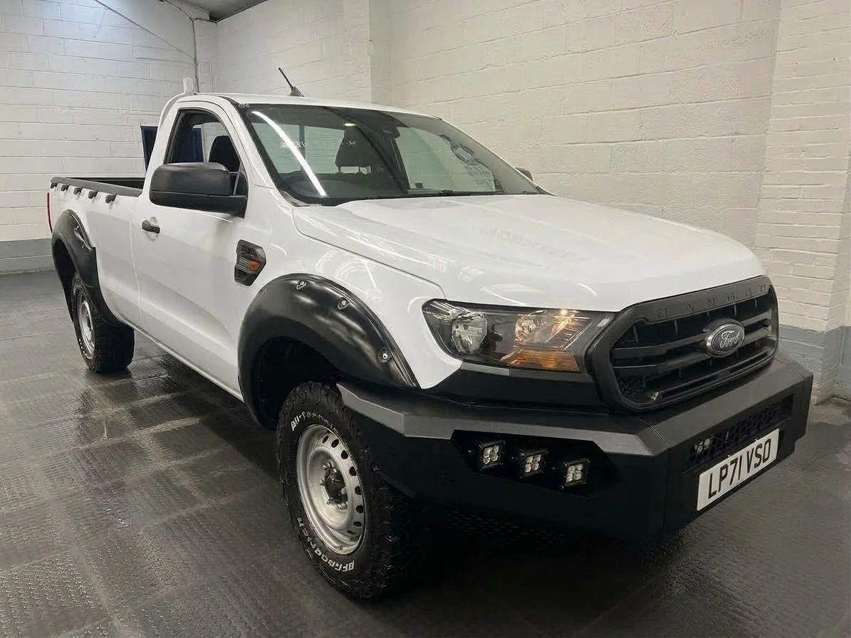 2022 Ford Ranger PickUp Van — front three-quarter view