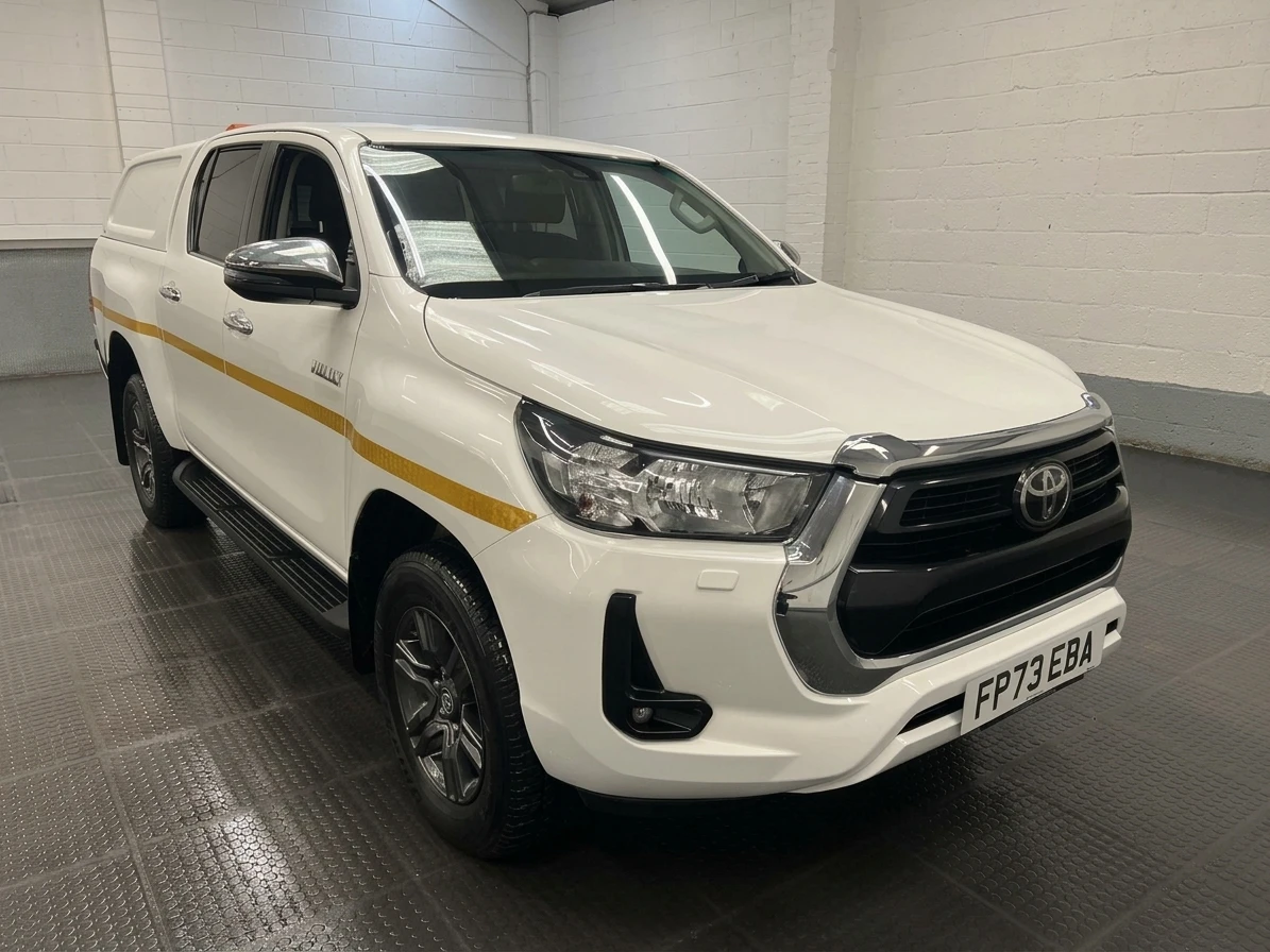 2023 Toyota Hilux Double Cab PickUp Van — front three-quarter view