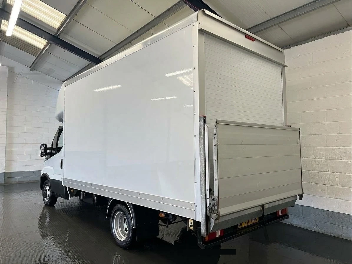 2023 Iveco Daily Luton Box Van — rear three-quarter view