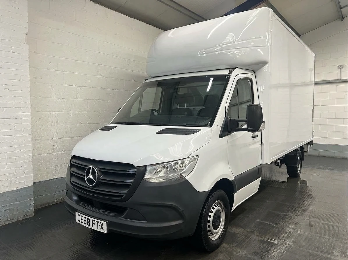 2018 Mercedes-Benz Sprinter Luton Box Van — front three-quarter view