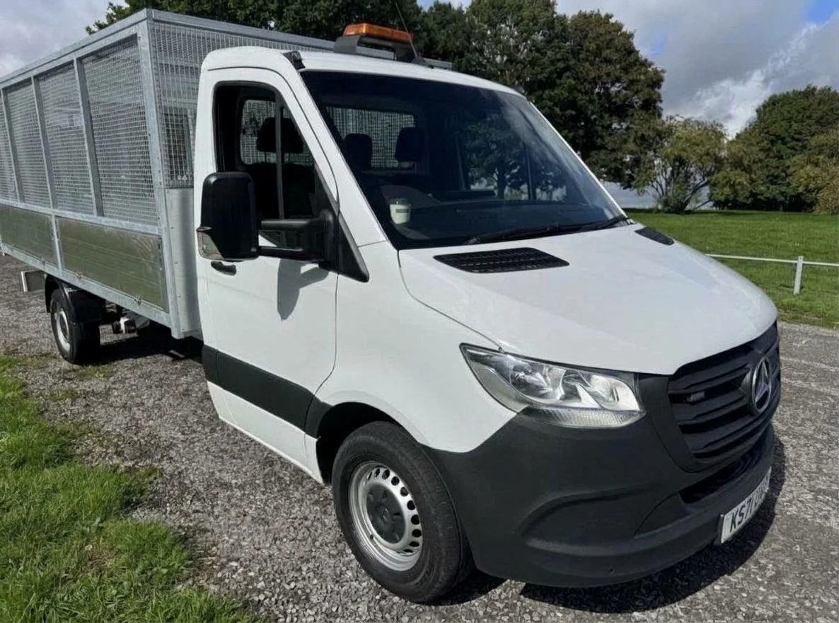 2022 Mercedes-Benz Sprinter Tipper Van — front three-quarter view