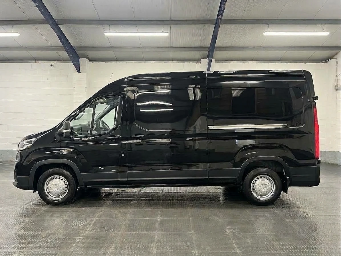 2023 Maxus Deliver 9 High Roof Panel Van — side view