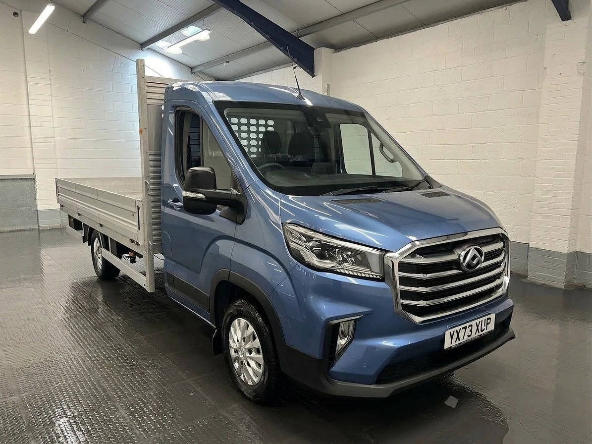 2023 Maxus Deliver 9 Dropside Van — front three-quarter view