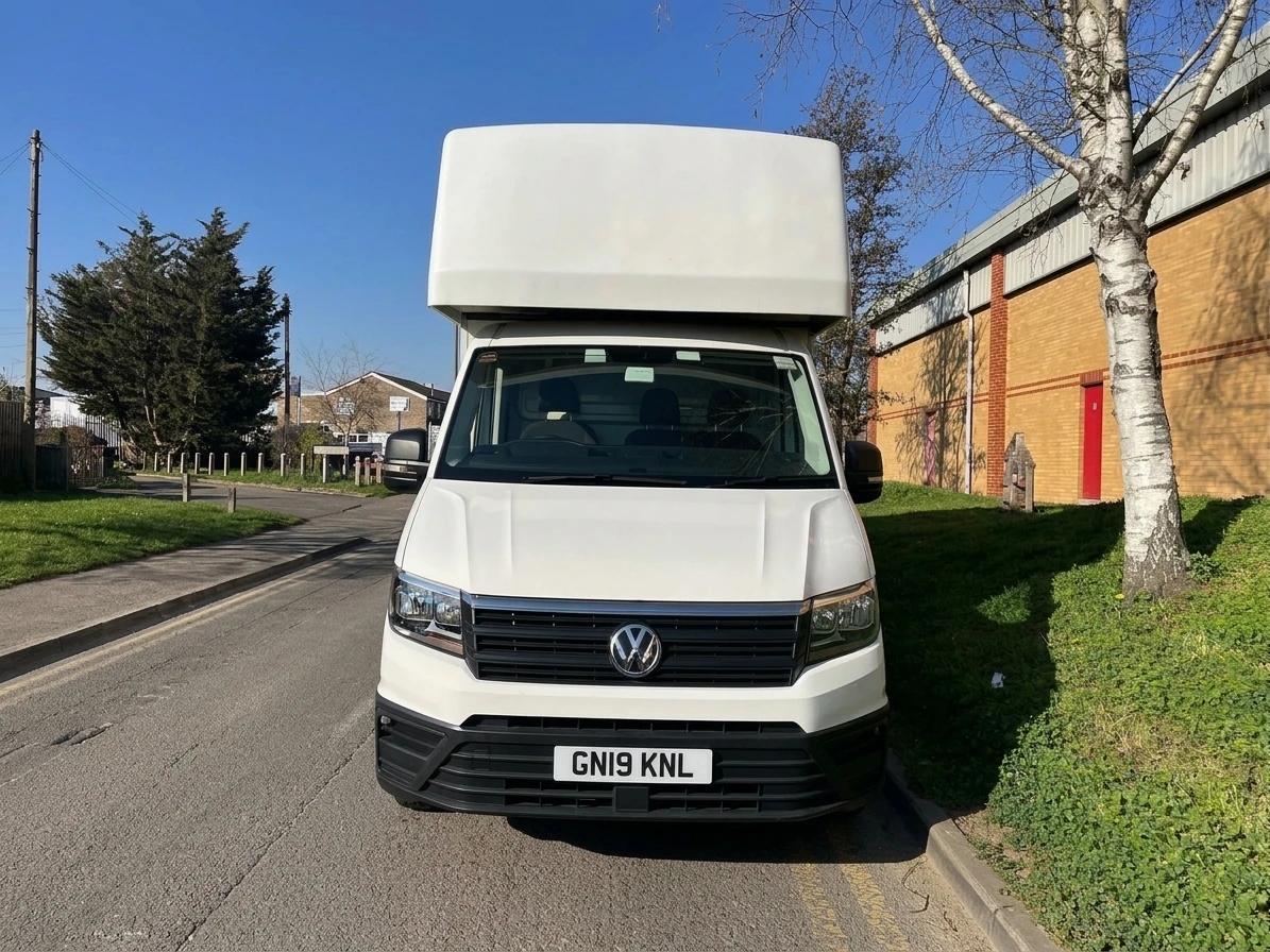 2019 Volkswagen Crafter Luton Low Loader Van — front view