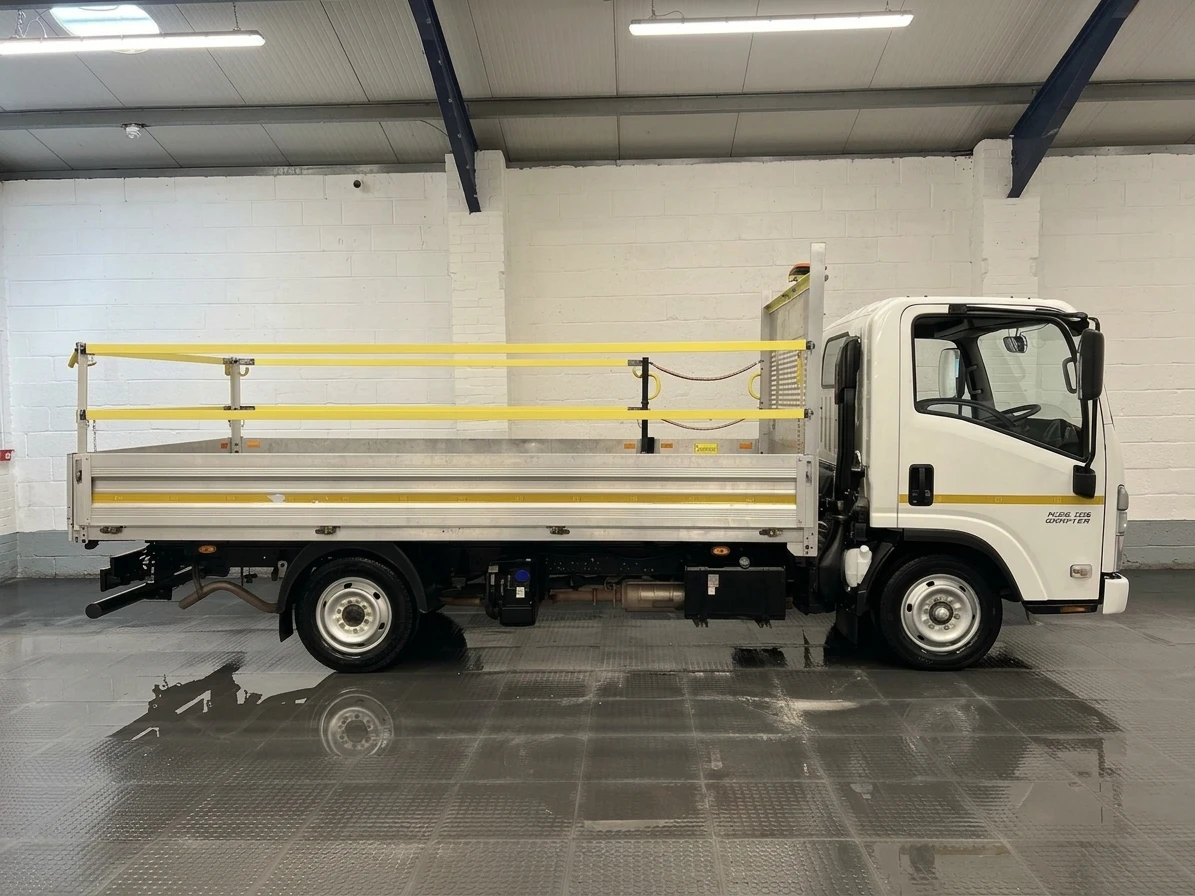 2023 Isuzu Grafter Dropside Van — side view