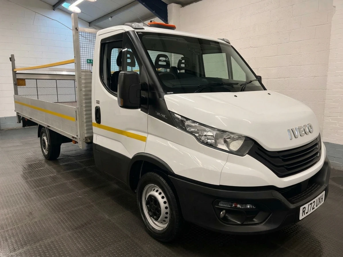 2022 Iveco Daily Dropside Van — front three-quarter view