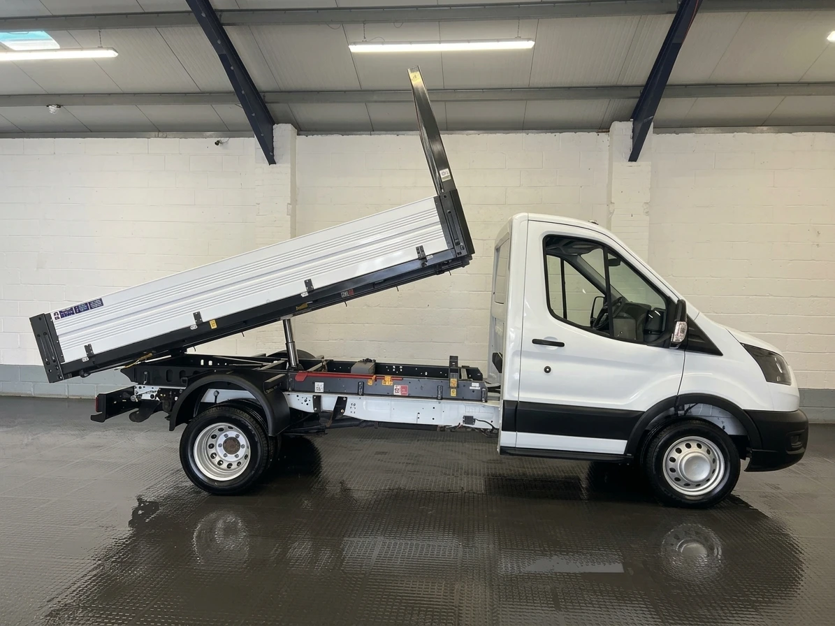 2023 Ford Transit Tipper Van — side view
