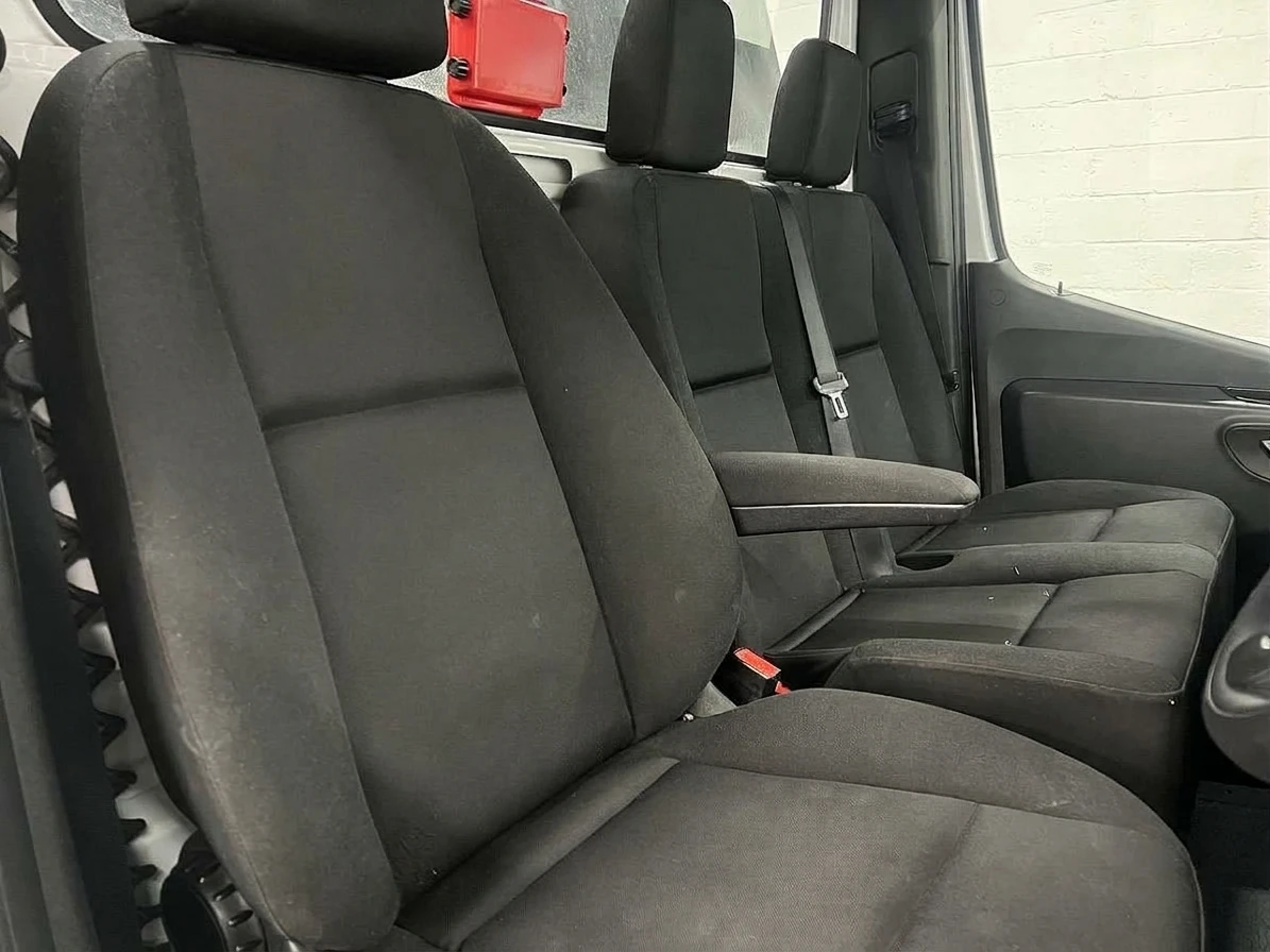 2021 Mercedes-Benz Sprinter Tipper Van — cab interior