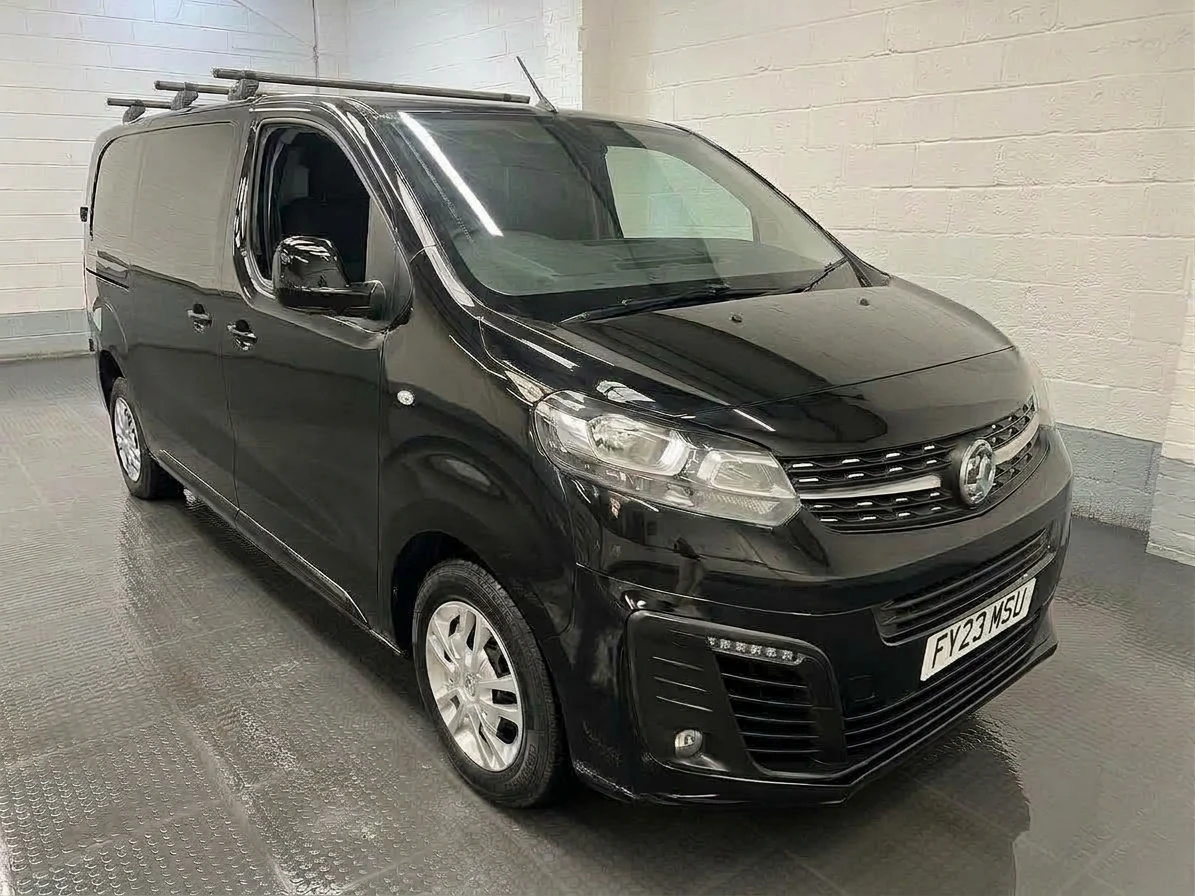 2023 Vauxhall Vivaro Panel Van — front three-quarter view