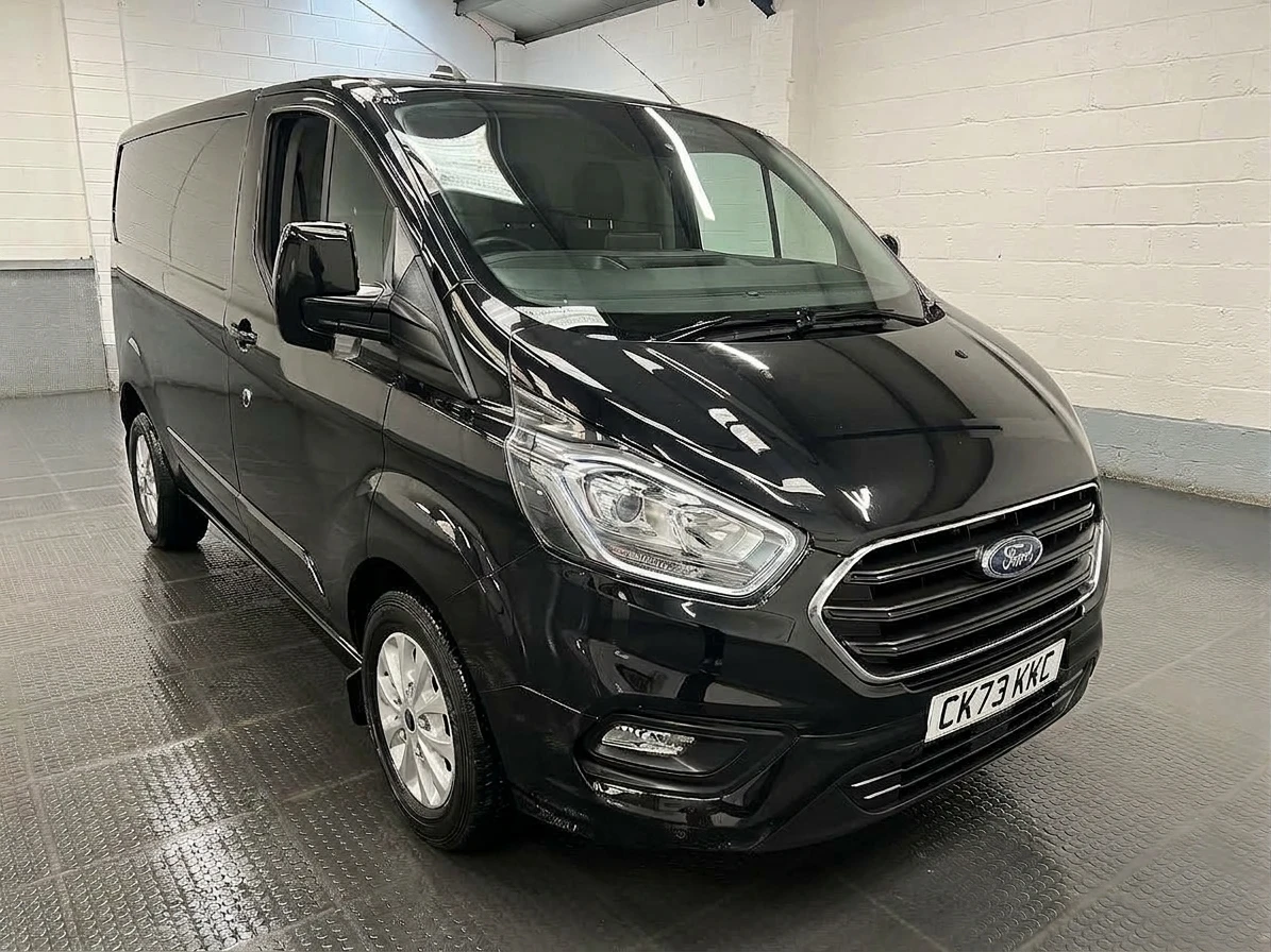 2023 Ford Transit Custom Panel Van — front three-quarter view