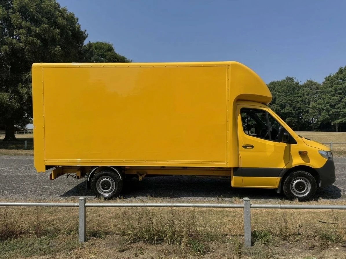 2020 Mercedes-Benz Sprinter Luton Box Van — side view