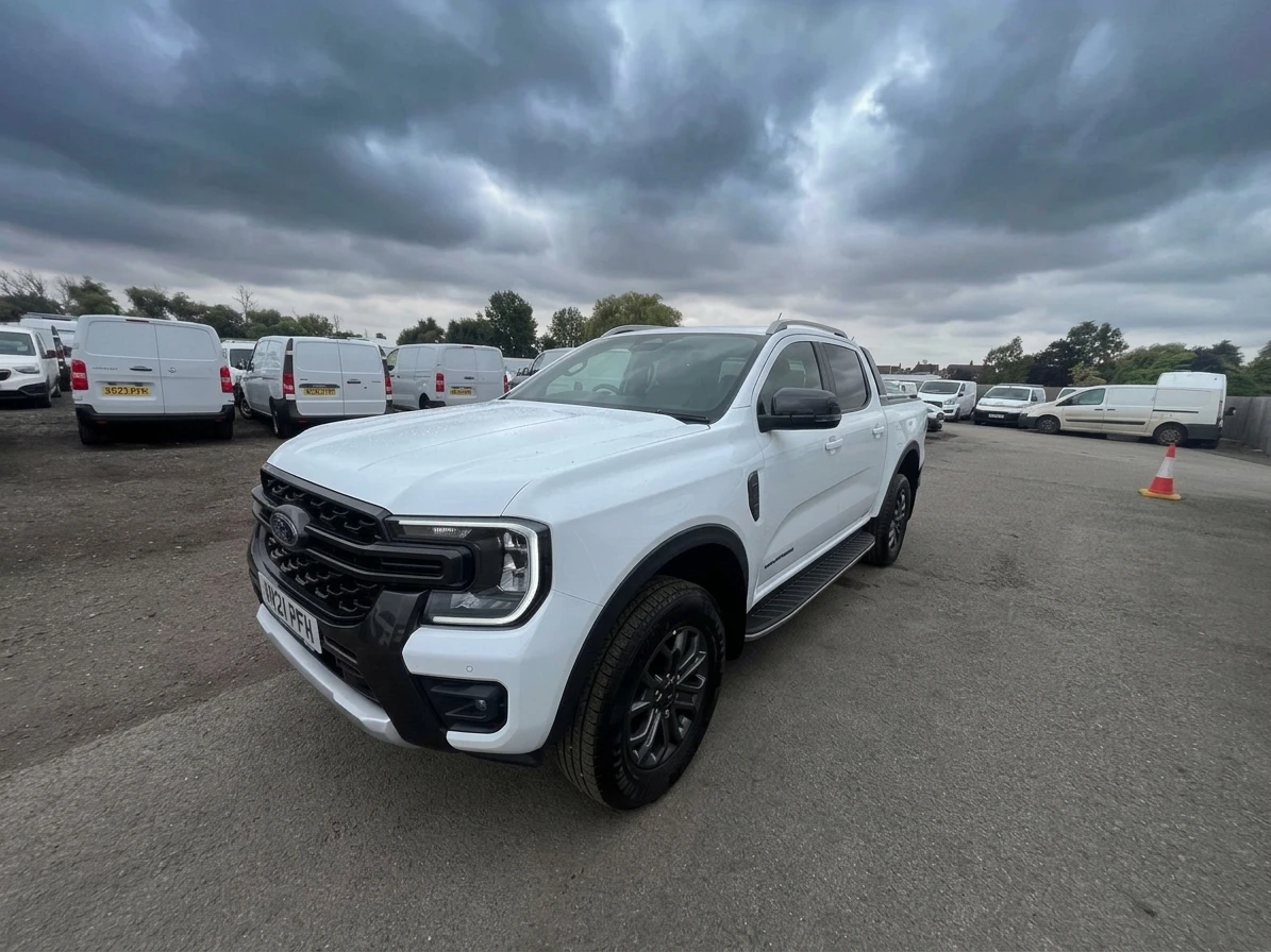 2024 Ford Ranger Double Cab PickUp Van — front three-quarter view