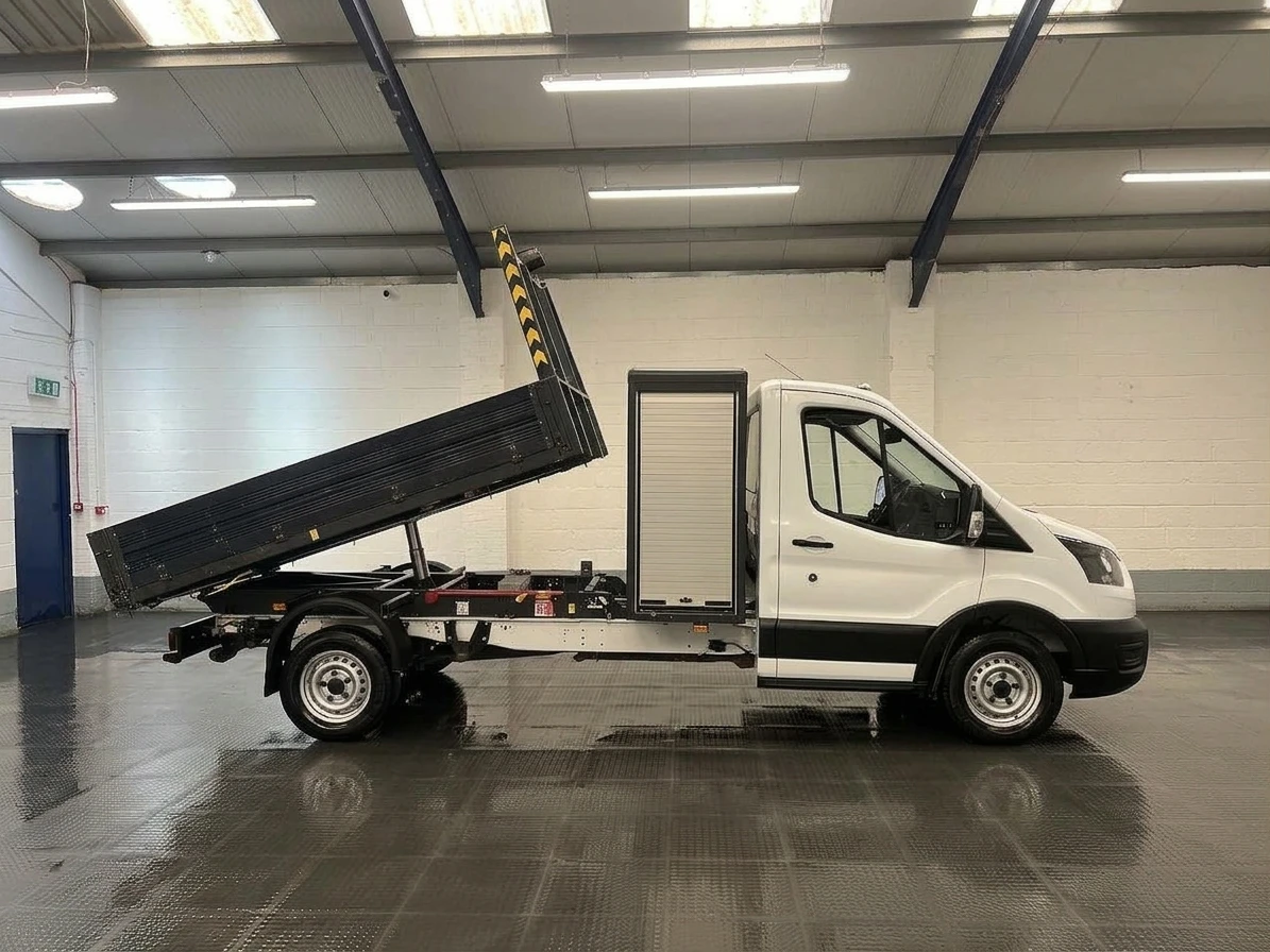 2023 Ford Transit Tipper Van — side view