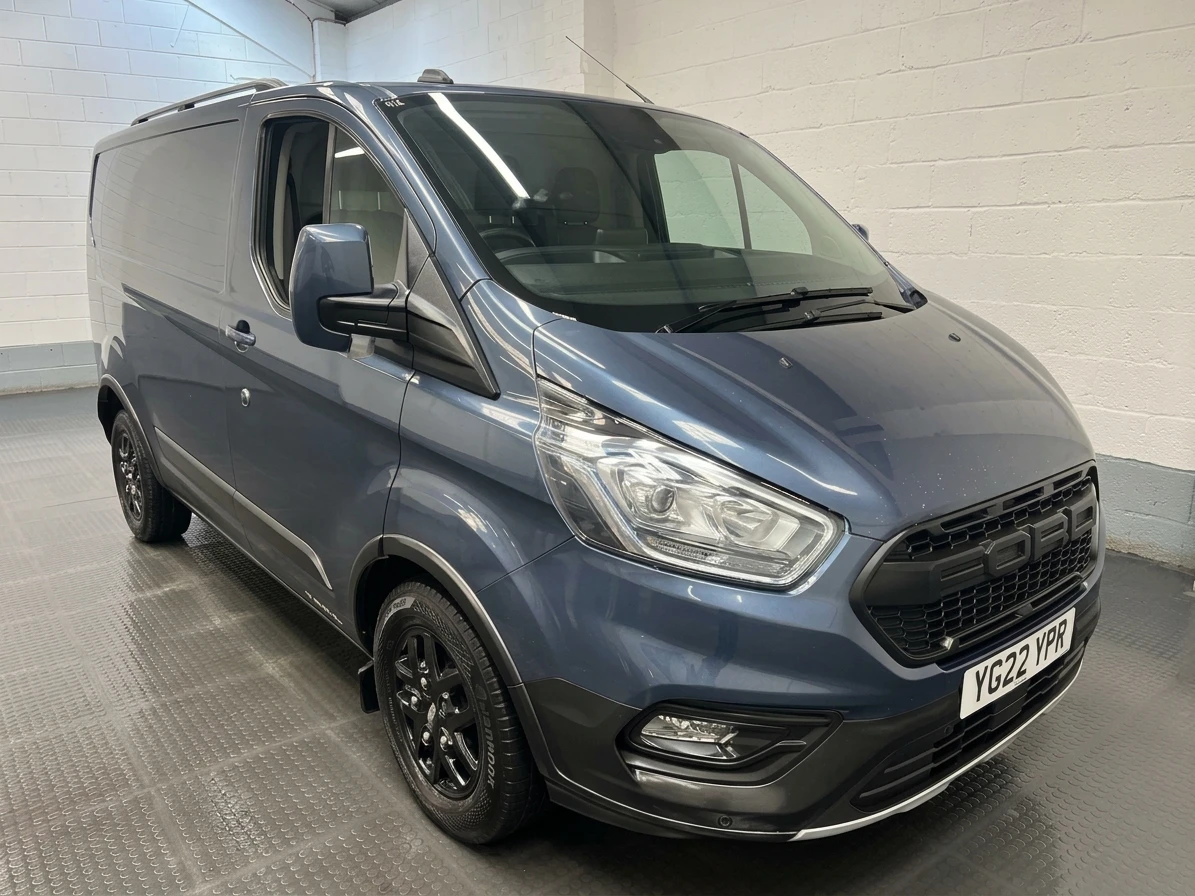 2022 Ford Transit Custom Panel Van — front three-quarter view
