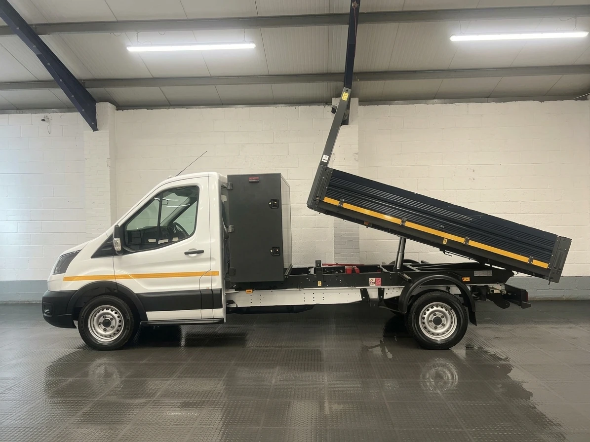 2022 Ford Transit Tipper Van — side view