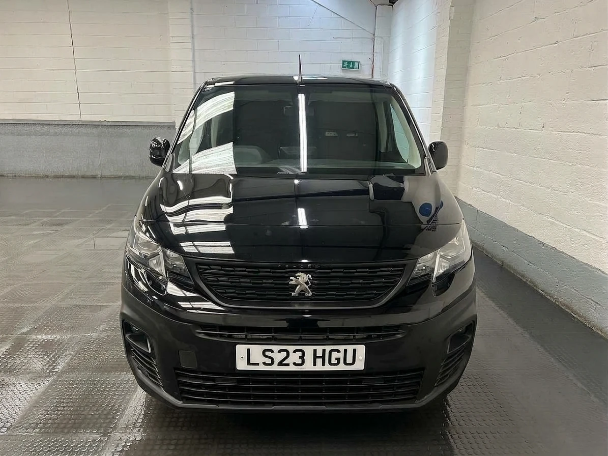 2023 Peugeot Partner Panel Van — front view