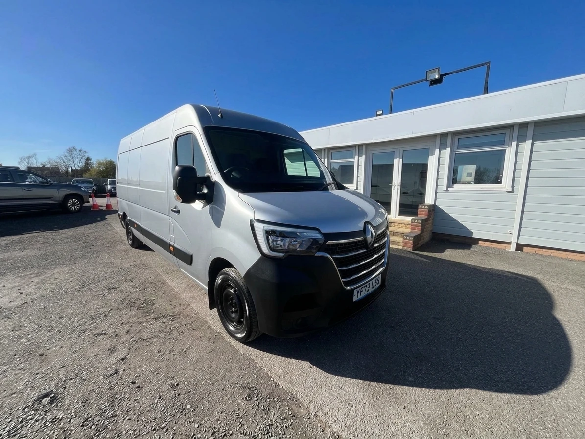 2023 Renault Master Panel Van — front three-quarter view