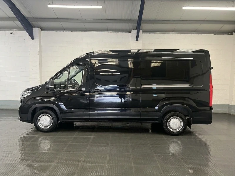 2023 Maxus Deliver 9 High Roof Panel Van — side view