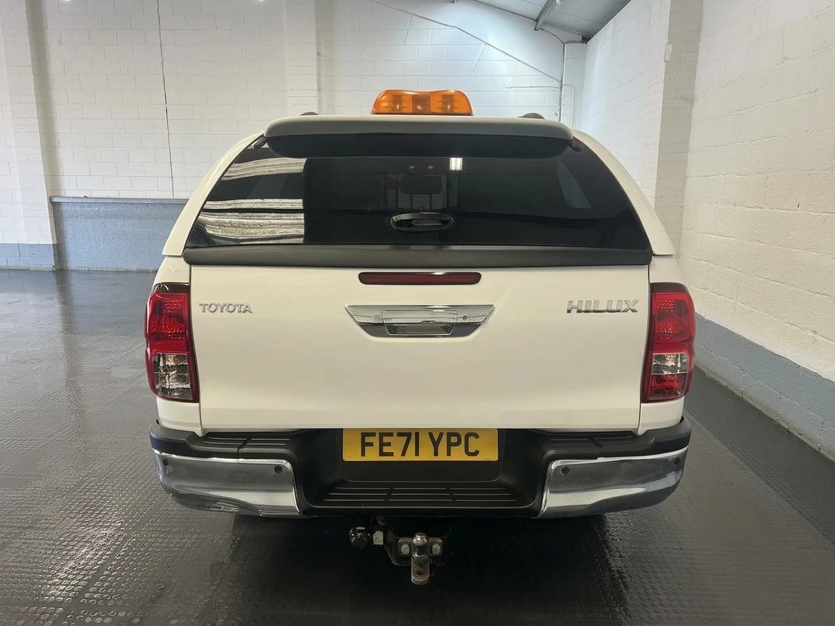 2021 Toyota Hilux Double Cab PickUp Van — rear view