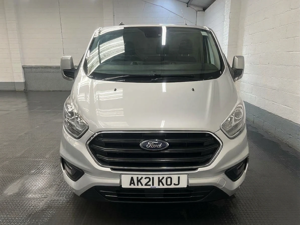 2021 Ford Transit Custom Panel Van — front view