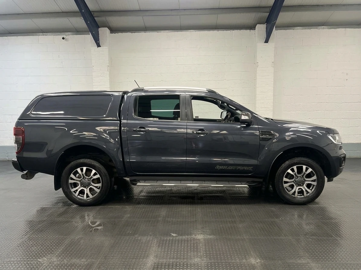 2022 Ford Ranger Double Cab PickUp Van — side view