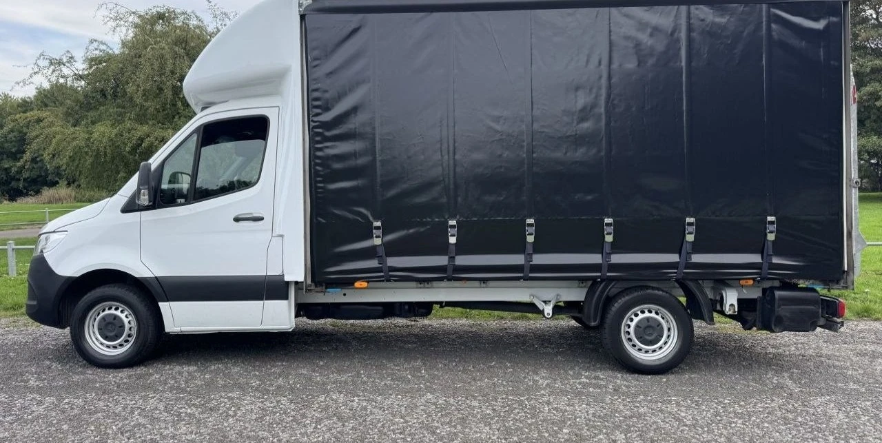 Mercedes-Benz Sprinter CurtainSider Van — side view