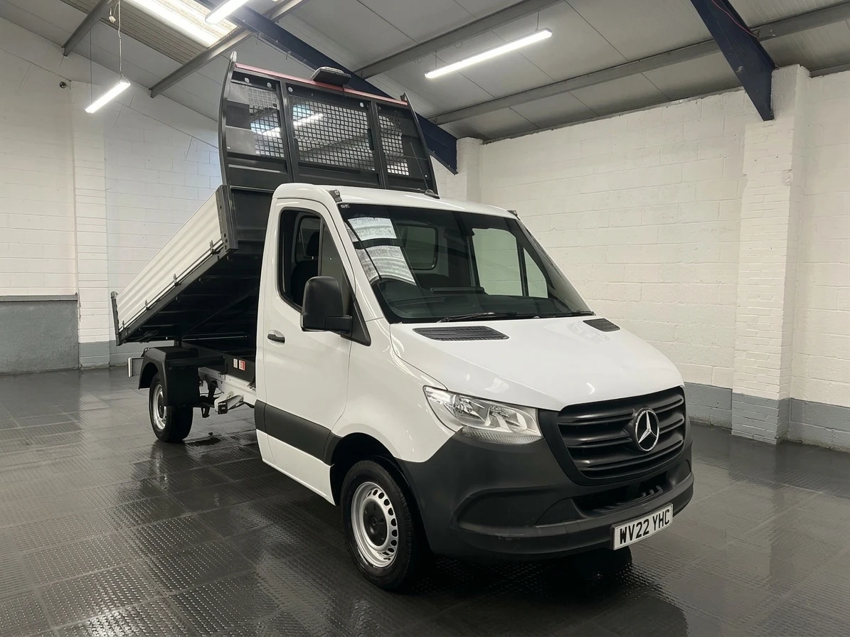 2022 Mercedes-Benz Sprinter Tipper Van — front three-quarter view
