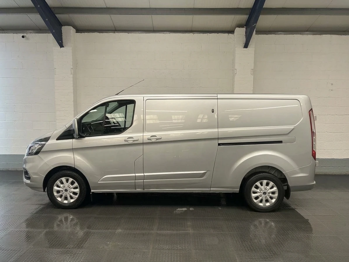 2023 Ford Transit Custom Panel Van — side view