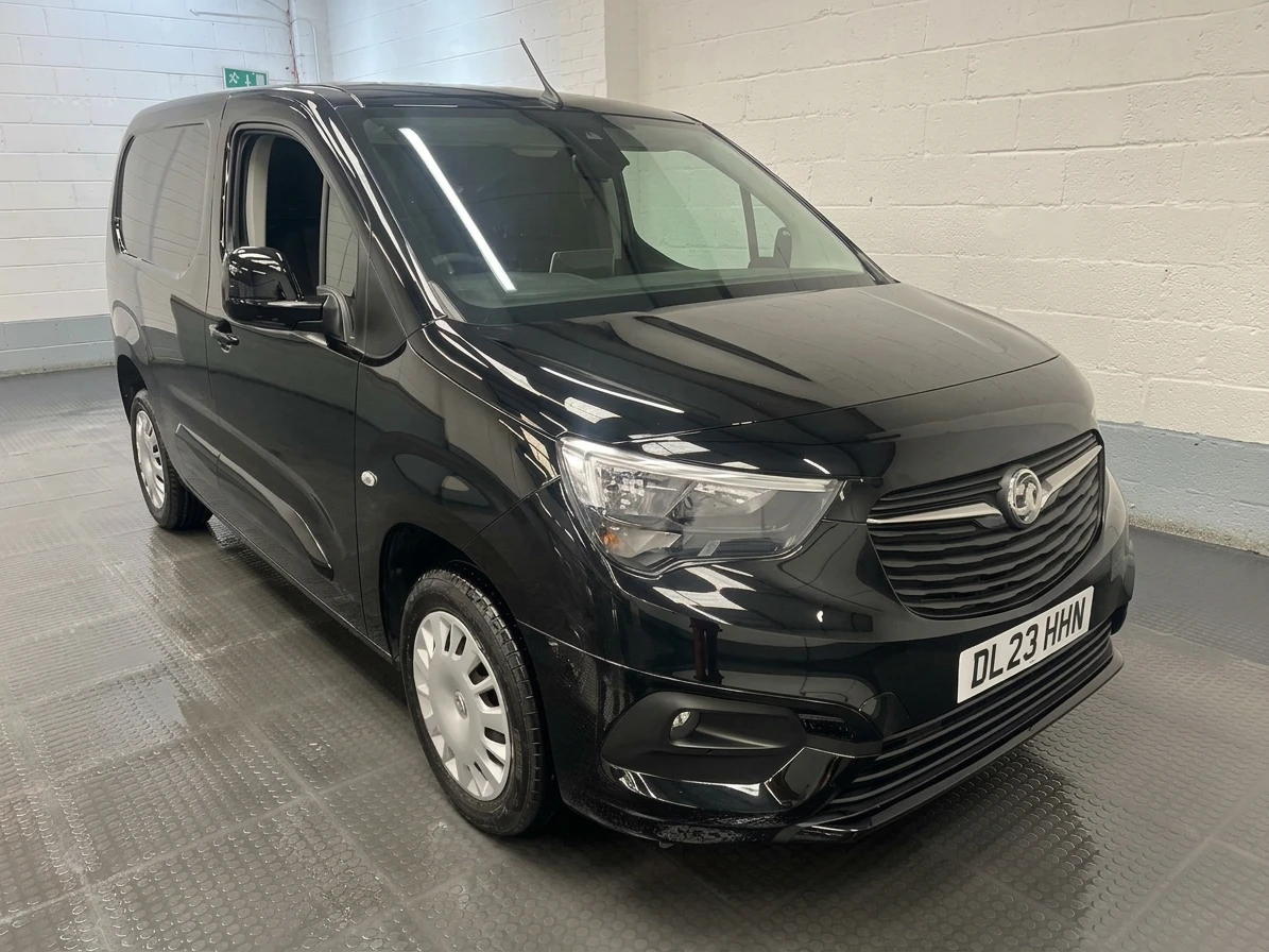 2023 Vauxhall Combo Panel Van — front three-quarter view