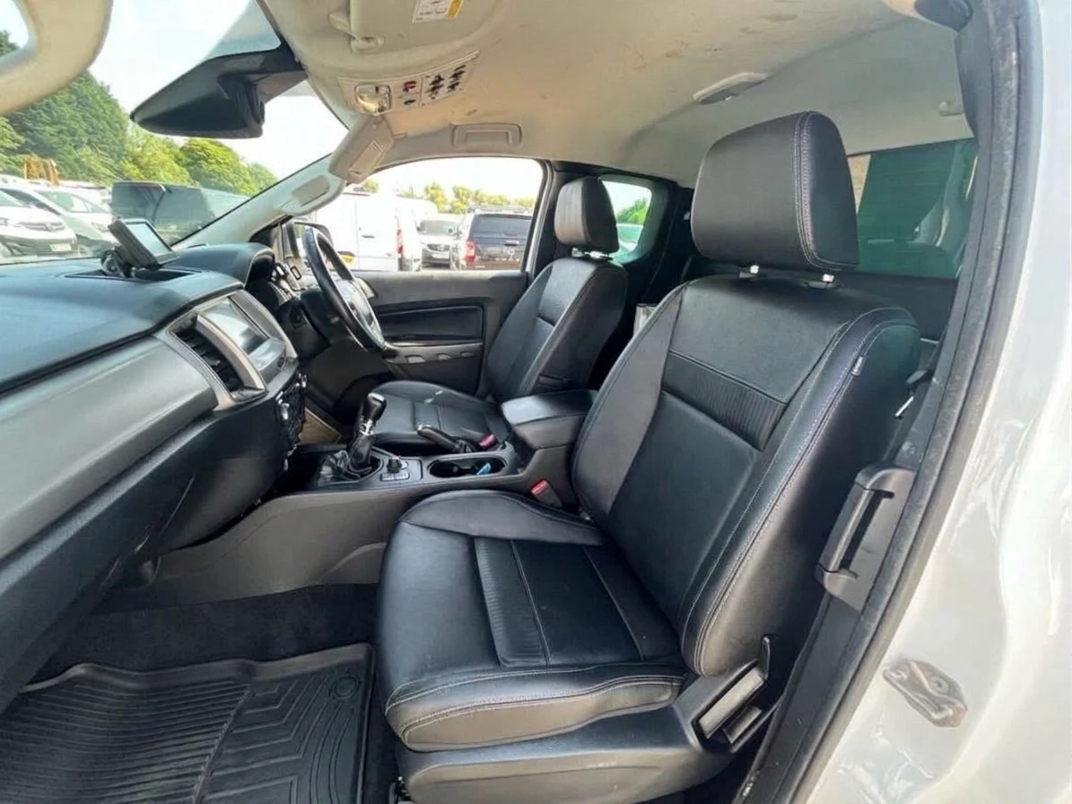 2021 Ford Ranger PickUp Van — cab interior