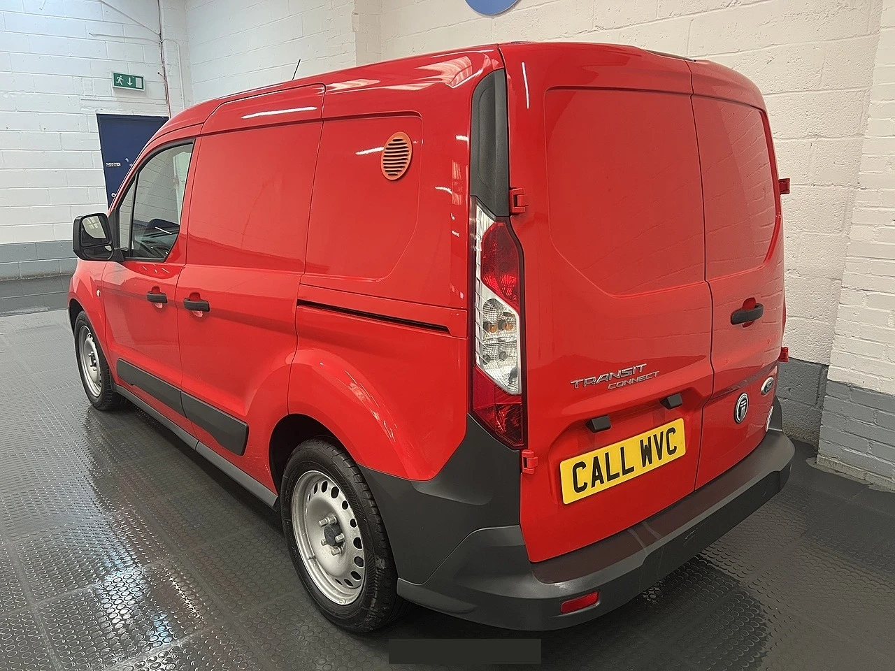 2015 Ford Transit Connect Panel Van — rear three-quarter view