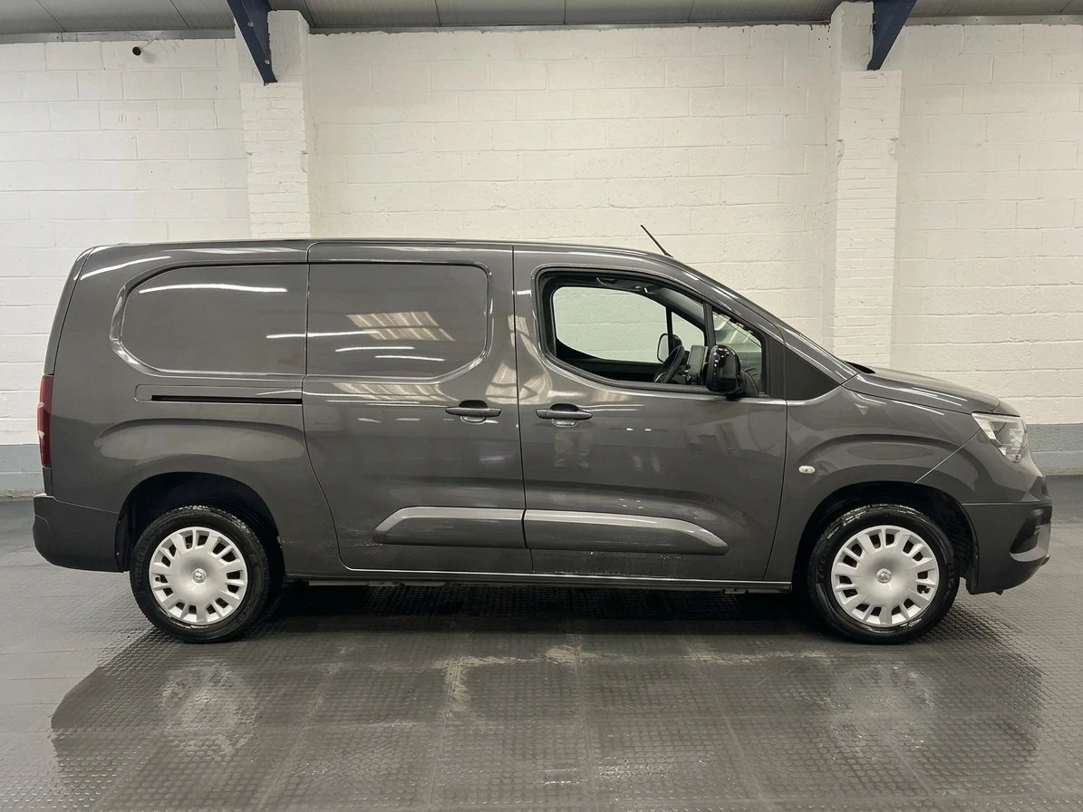 2023 Vauxhall Combo Panel Van — side view