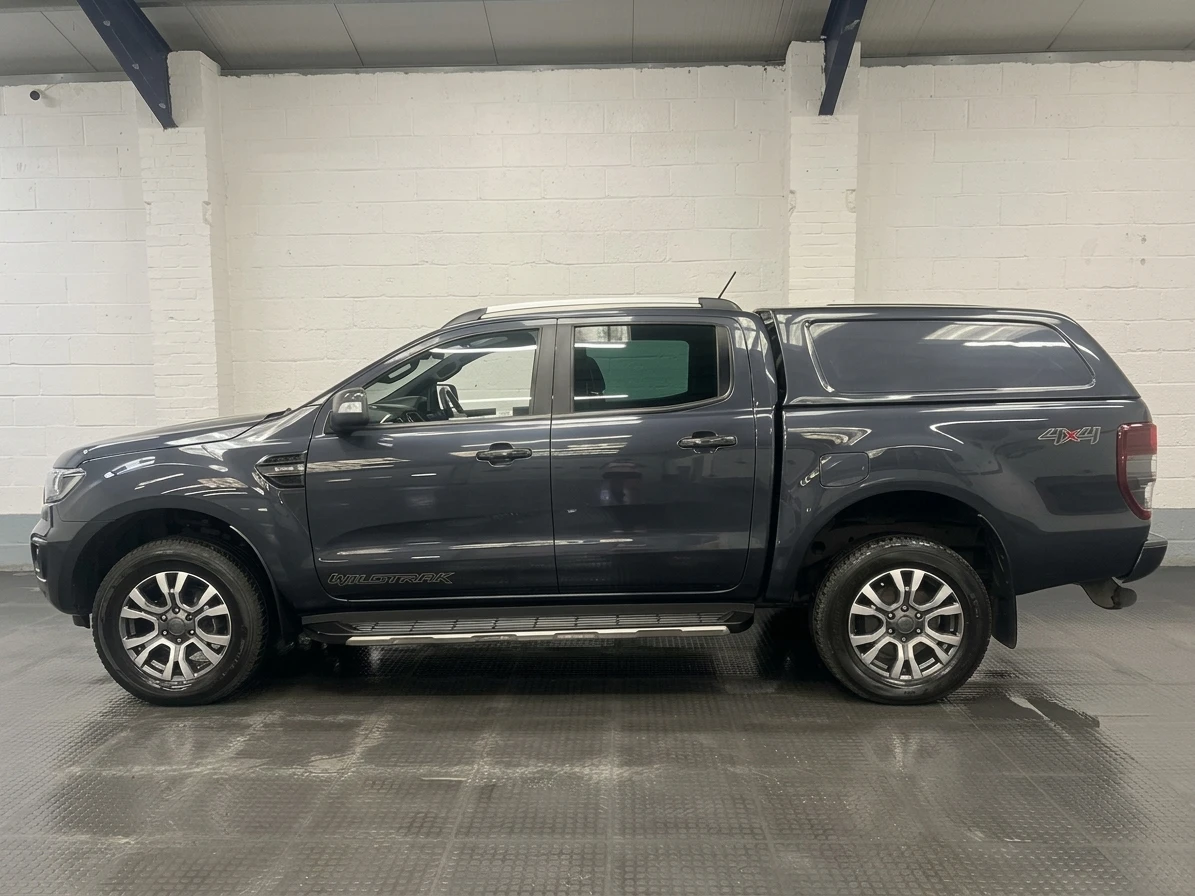 2022 Ford Ranger Double Cab PickUp Van — side view