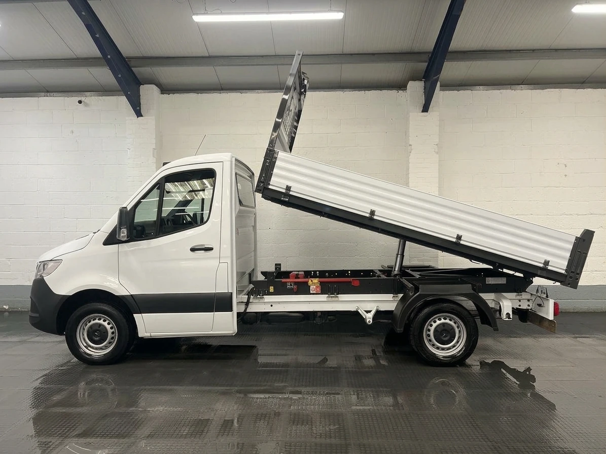 2023 Mercedes-Benz Sprinter Tipper Van — side view