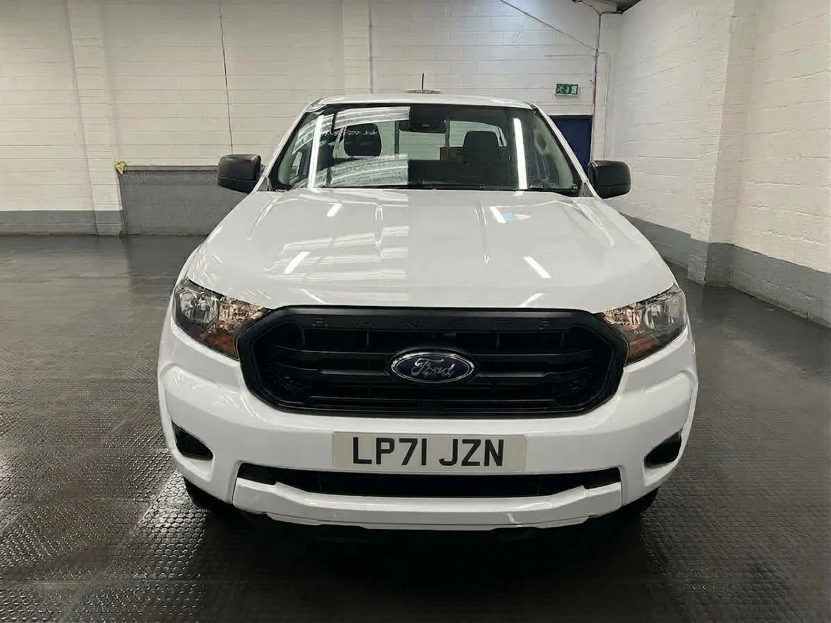 2022 Ford Ranger Double Cab PickUp Van — front view