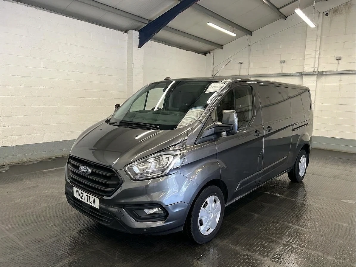 2021 Ford Transit Custom Panel Van — front three-quarter view