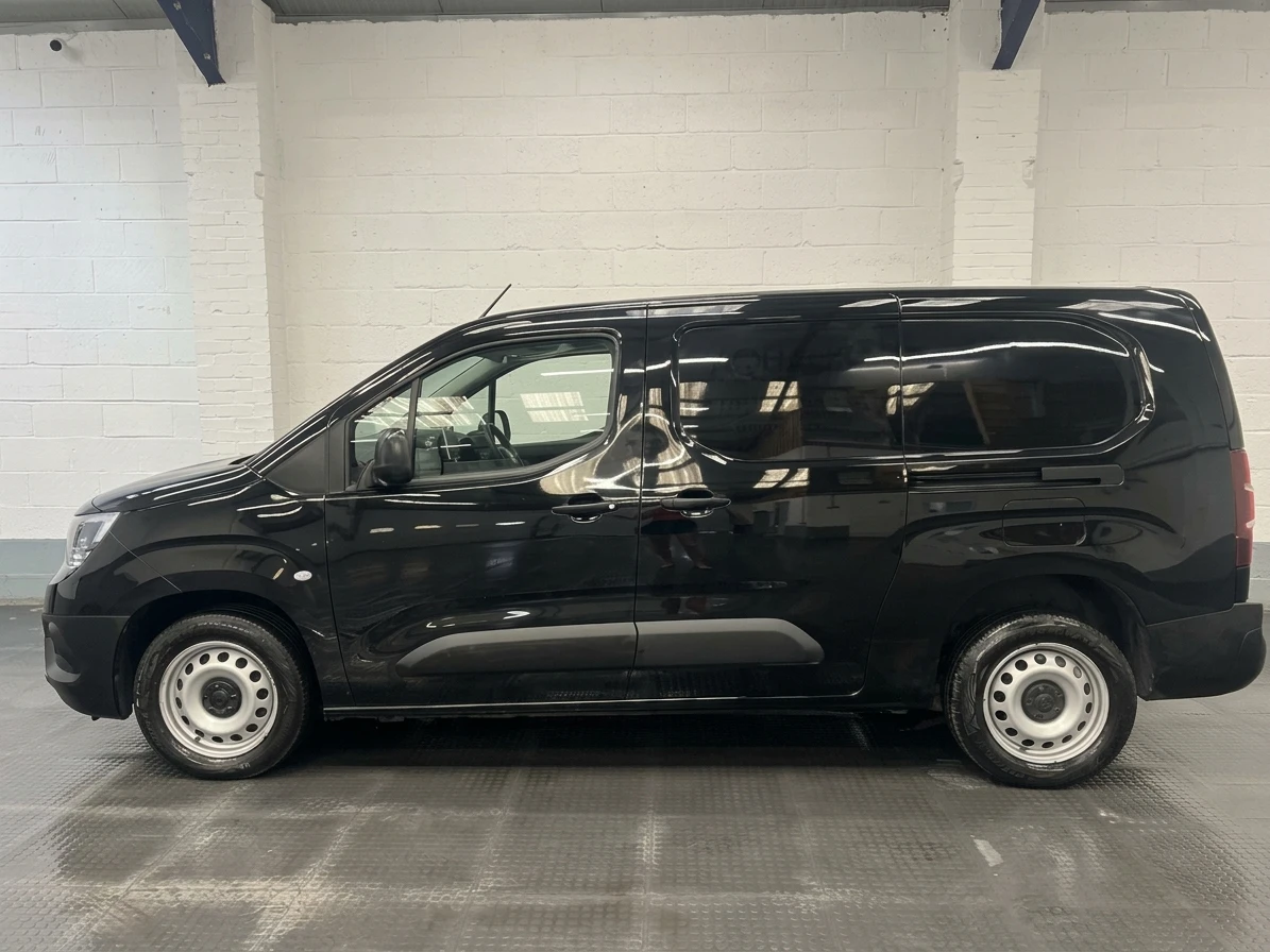 2023 Vauxhall Combo Panel Van — side view