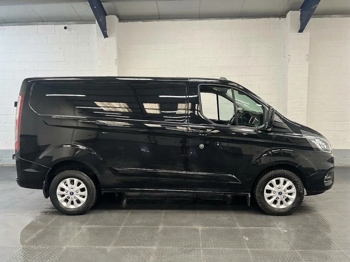 2021 Ford Transit Custom Panel Van — side view