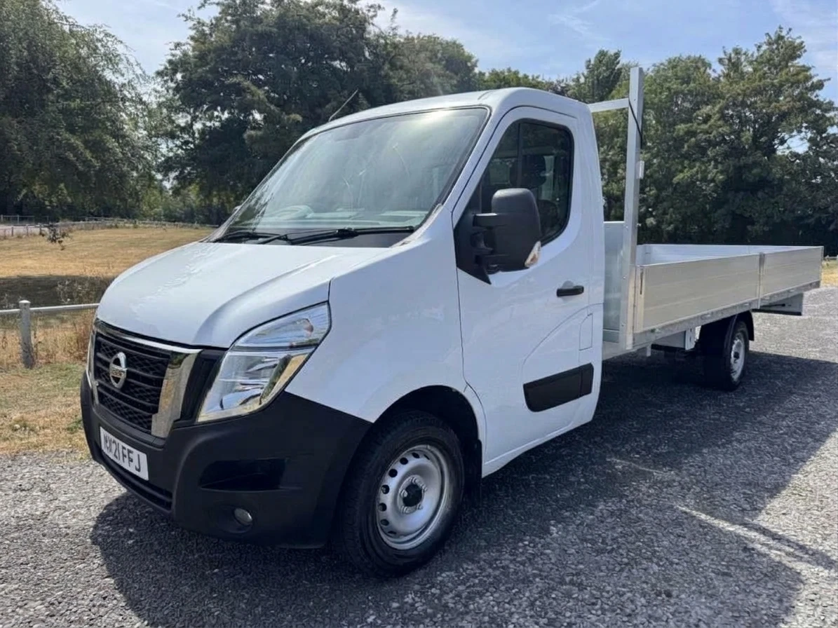 2021 Nissan NV400 Dropside Van — front three-quarter view